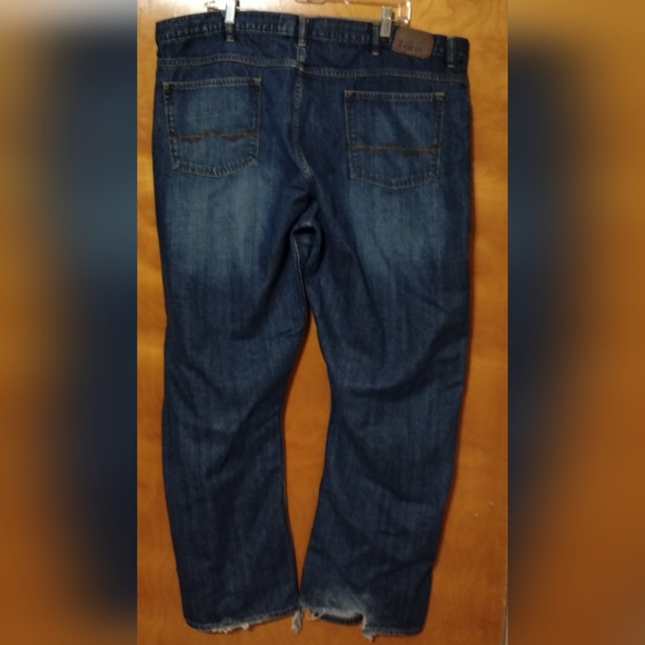 Wrangler Jeans Co. Men's 42 x 32 Relaxed Fit Bootcut Denim Blue Work Jeans Used - Picture 6 of 12